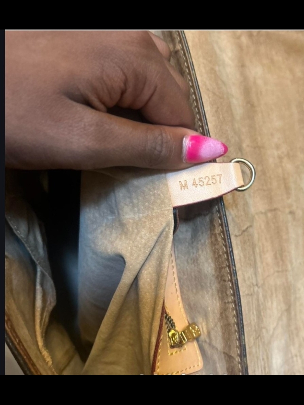 Louis Vuitton Monogram Canvas Messenger Bag in Brown - Picture 7 of 7